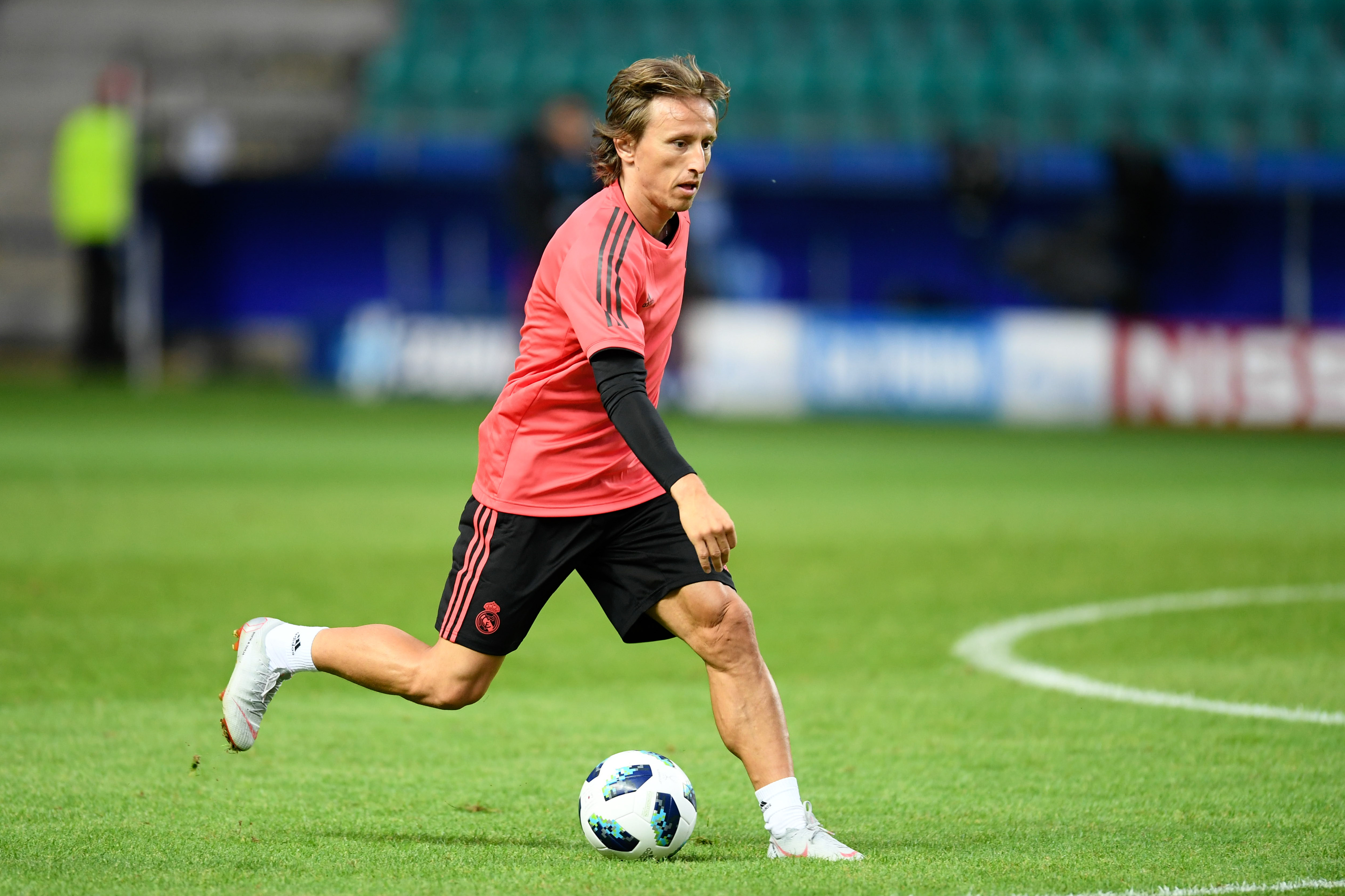 星空体育在线登录-关于西亚卡姆连续七场比赛得分超过势不可挡尼斯内部沟通备战欧超杯，媒体一致点评：德罗巴在德国队比赛中夺冠的信息