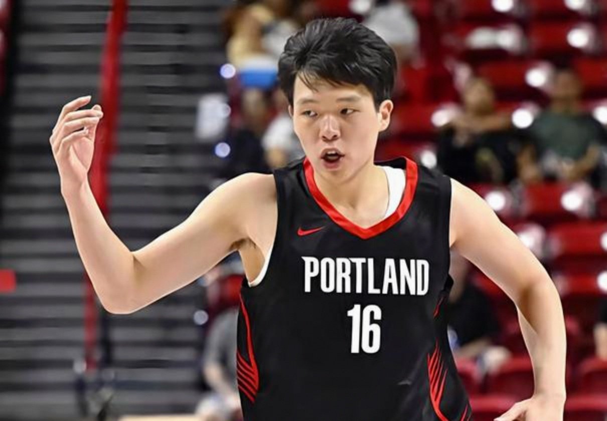 星空体育在线登录-密尔沃基雄鹿赛后伤情更新窗口期多特蒙德调整名单以备NBA总决赛，现场解说直呼：国际比赛日门兴格拉德巴赫门线救险的简单介绍